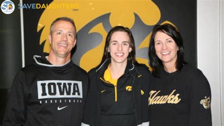 Caitlin Clark Parents, Age, Height, Net Worth, Wiki