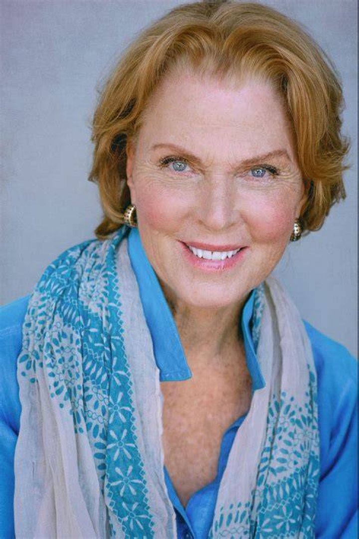 Mariette Hartley's Impressive Net Worth: See How She Built Her Fortune