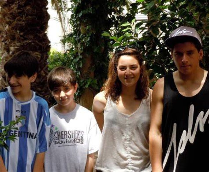 Noah Kahan Siblings Brother And Sister Details