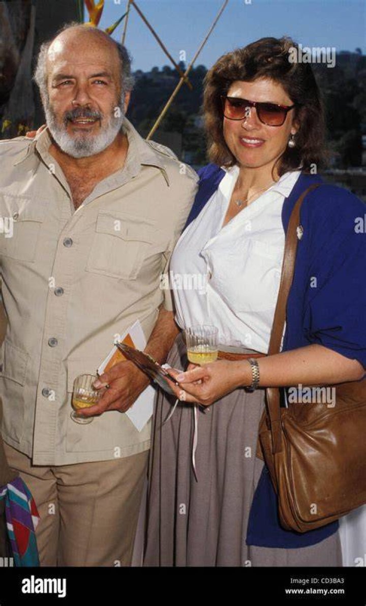 Pernell Roberts's Wives: Uncovering The Marriages Of A Hollywood Star