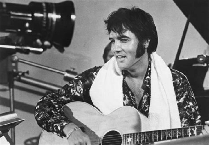 Who was Elvis Presley's mother Gladys? The heartbreaking story behind
